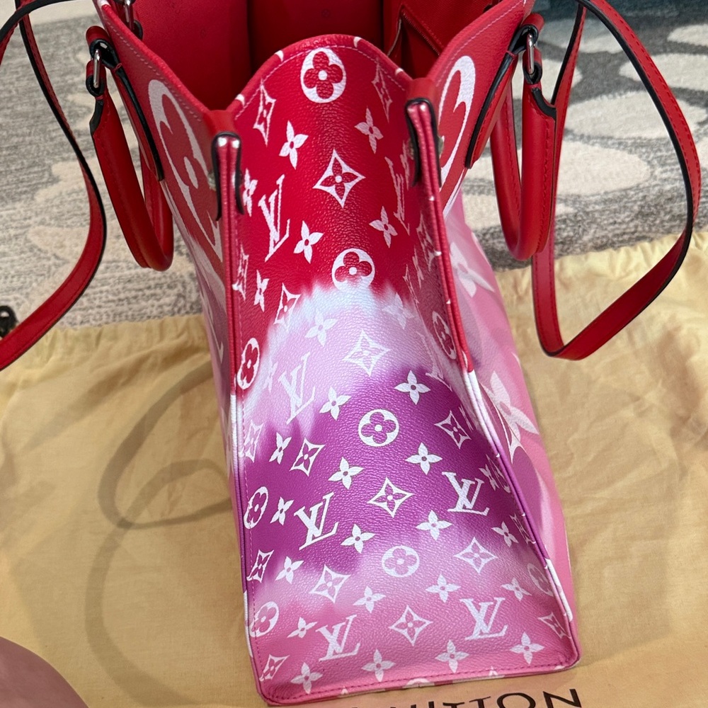 Louis Vuitton Red and Pink Ombre Neverfull Tote Bag - Picture 6 of 9